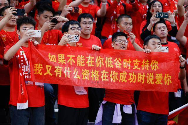 内马尔连续3届世界杯进球 距贝利进球纪录只差1球